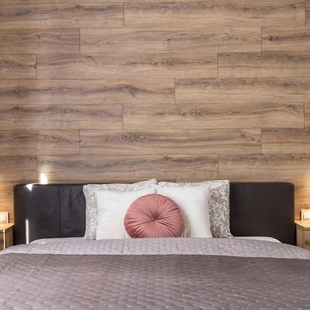 Exclusive Stylish Suite By Prestige Homes Next To The Oktogon Budapest Bagian luar foto