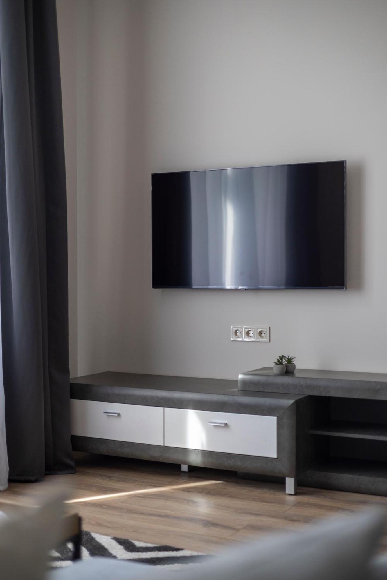 Exclusive Stylish Suite By Prestige Homes Next To The Oktogon Budapest Bagian luar foto